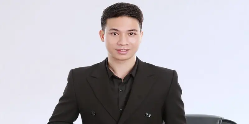 CEO CEO Trí Đức là người sáng lập nên thương hiệu trực tuyến CF68